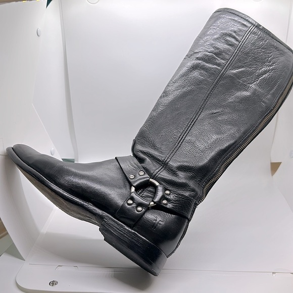 Frye Women’s Phillip Harness Tall Black Leather Boot, Size 9.5 Excellent Cond - Picture 4 of 6